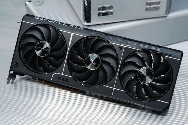 X 5080必搭4K240Hz OLED显示器CQ9电子平台网站这台神器拉满游戏体验！RT(图5)